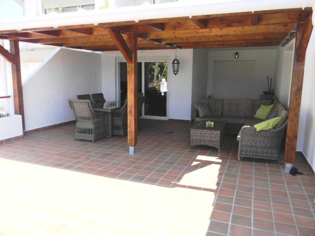 Bonito Apartamento Con Inmensa Terraza Y Piscina Альтеа Экстерьер фото